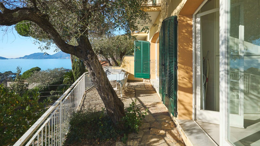 Apartment in Tellaro, Liguria, Italy 1 - 15046239