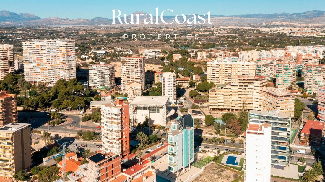 Appartamento a Alicante, Comunità Valenzana, Spagna 2 - 15057251
