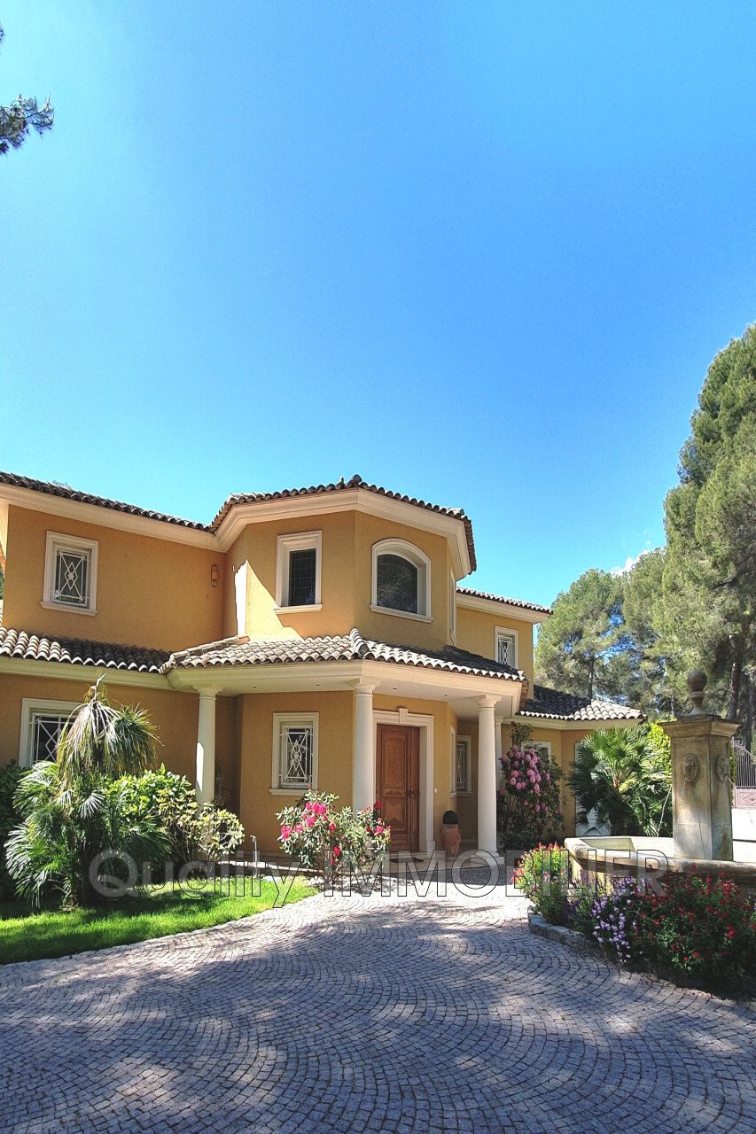 Villa in Mougins, Provence-Alpes-Côte d'Azur, France 2 - 15059398