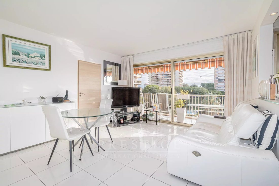 Apartment in Antibes, Provence-Alpes-Côte d'Azur, France 3 - 15055500