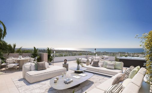 Penthouse in Estepona, Andalusia, Spain 1