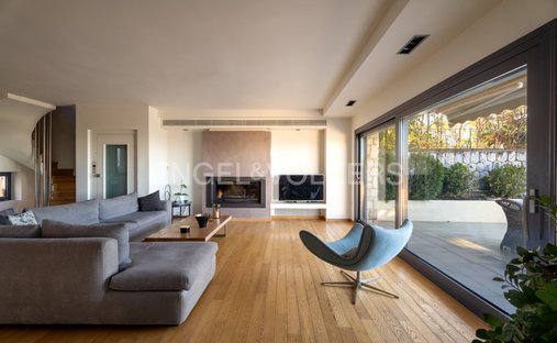 Residenza a Panorama, Decentralized Administration of Macedonia and Thrace, Grecia 1