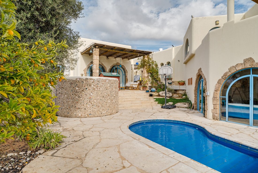 House in Or Akiva, Haifa District, Israel 2 - 15045326