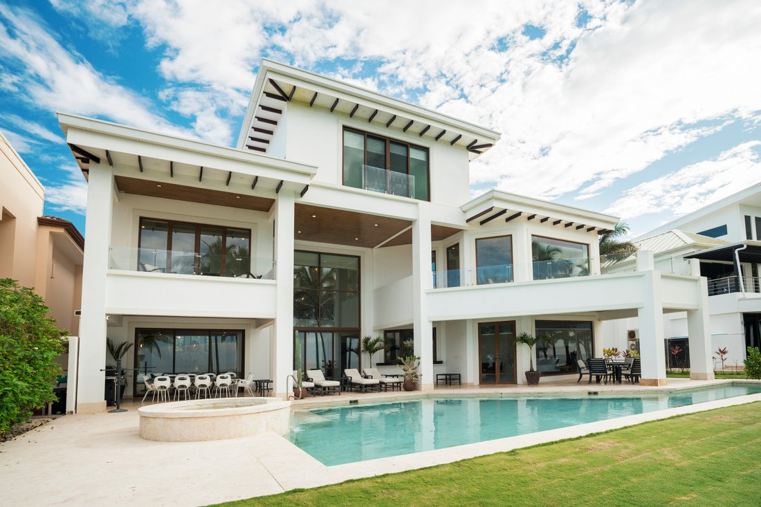 Villa Gitano Beachfront Luxury Coastal Estate Btc In Garabito, Costa Rica  For Sale (15052892)