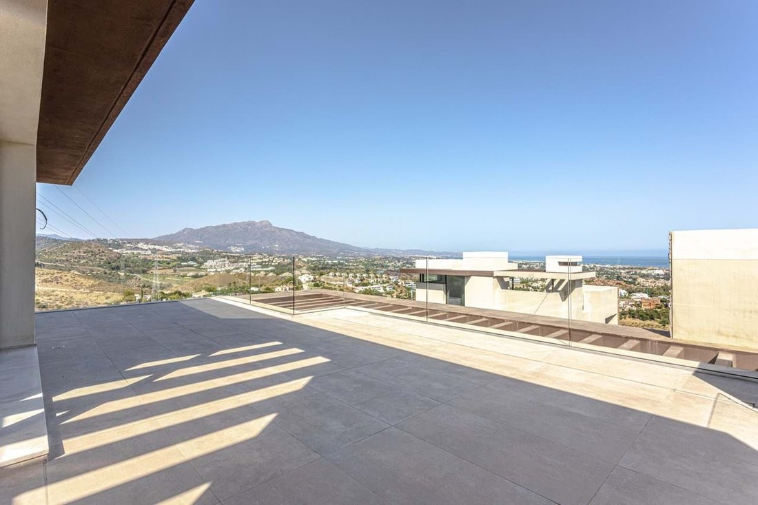 Villa in La Zagaleta, Benahavis, Andalusia 1 - 15045435