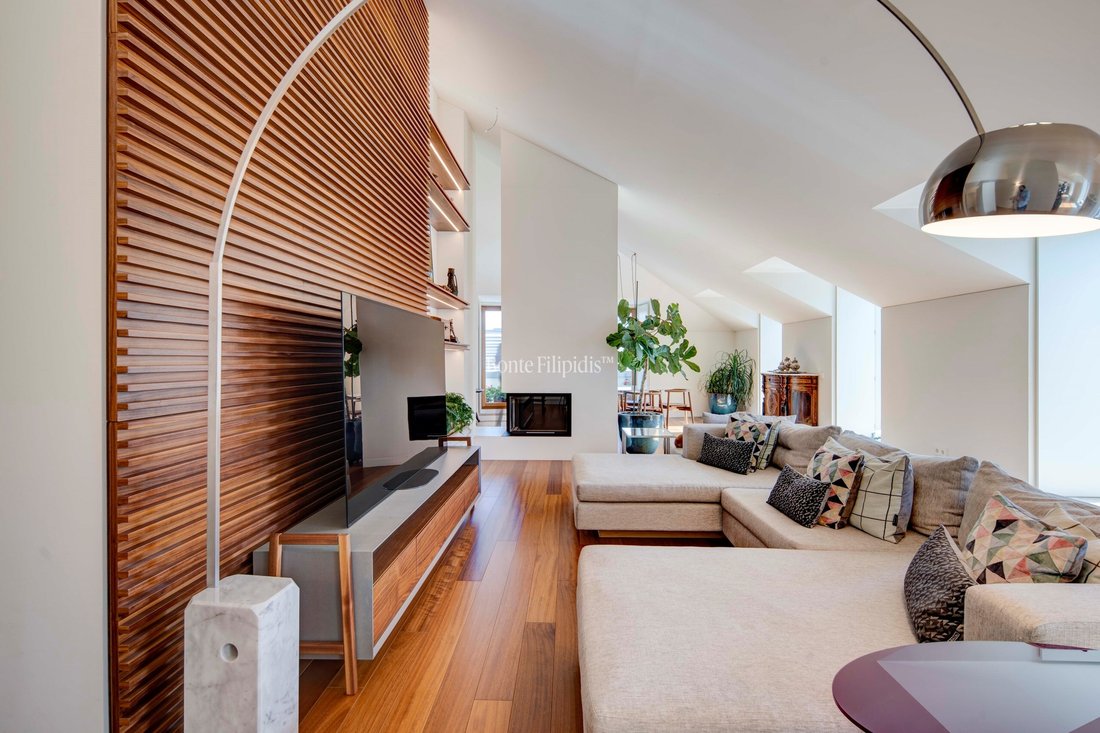 Penthouse in Santo Antonio, Lisbon, Portugal 2 - 15046438