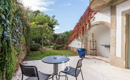 Apartment in Cedofeita, Santo Ildefonso, Se, Miragaia, Sao Nicolau e Vitoria, Porto District, Portugal 1