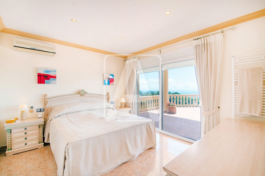 Villa in Moraira, Teulada, Valencian Community 5 - 12188083