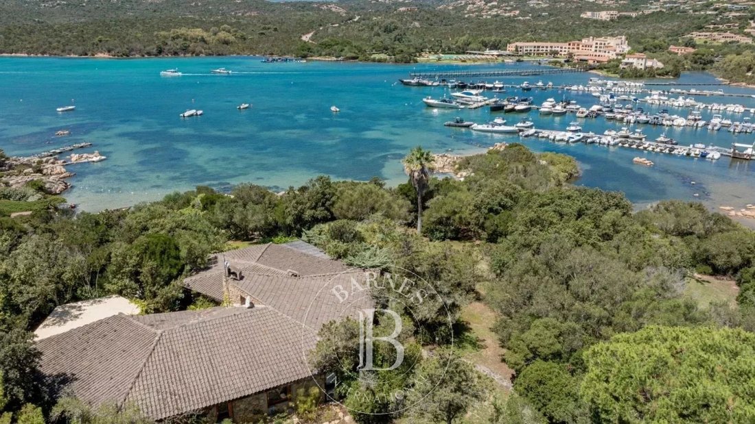 Villa in Marina di Porto Cervo, Porto Cervo, Italy 1 - 12623750