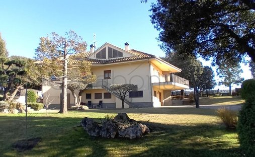 Villa in Sant Vicenc de Torello, Catalonia, Spain 1