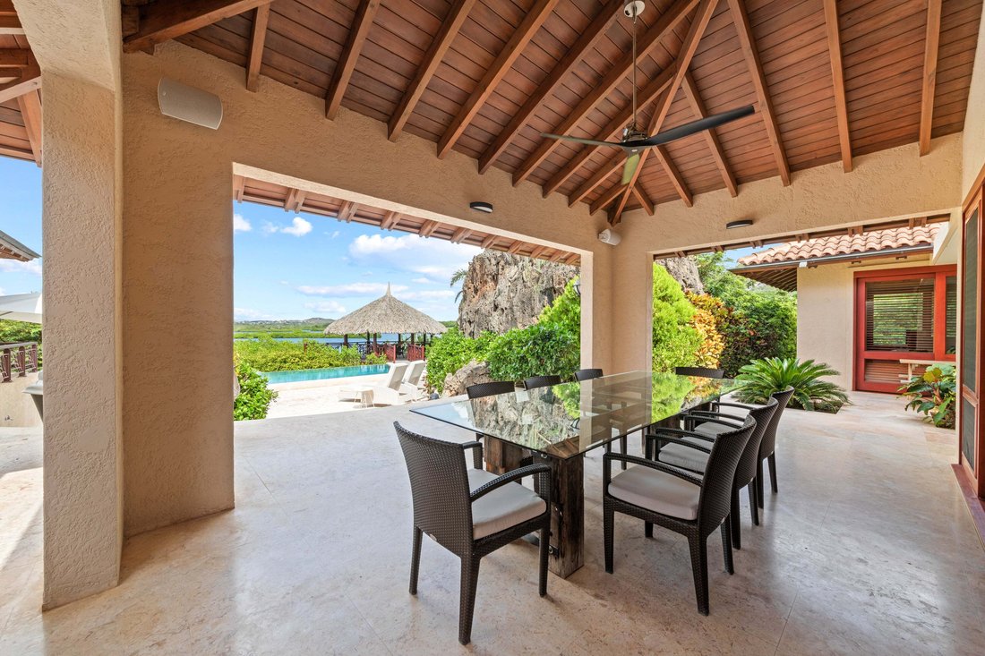 secluded-luxury-at-seru-boca-in-santa-barbara-plantation-cura-ao