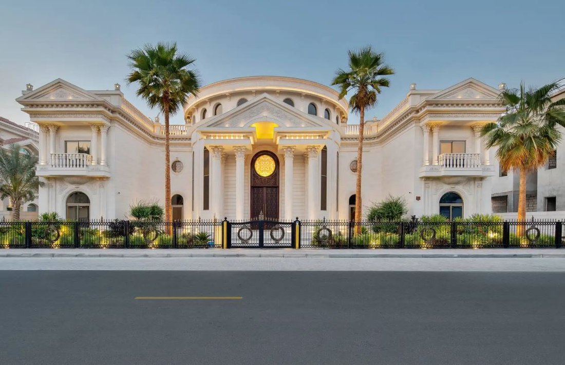 Villa in Palm Jumeirah, Dubai, United Arab Emirates 1 - 14564182