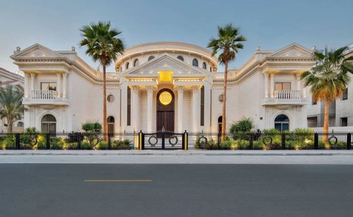 Villa in Dubai, Dubai, United Arab Emirates 1