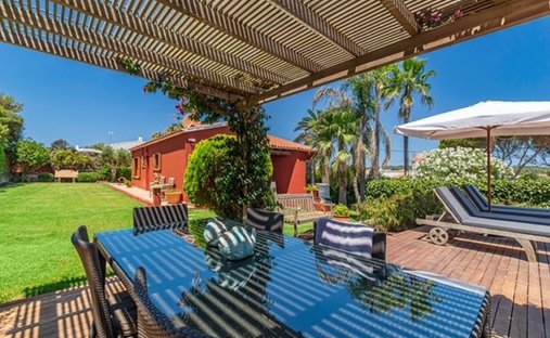 Villa in Punta Prima, Sant Lluis, Balearic Islands 1