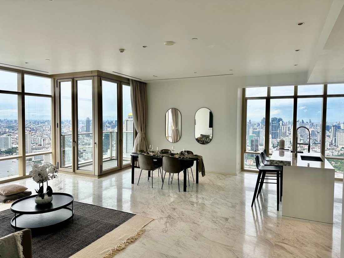 Four Seasons Private Residences Riverside