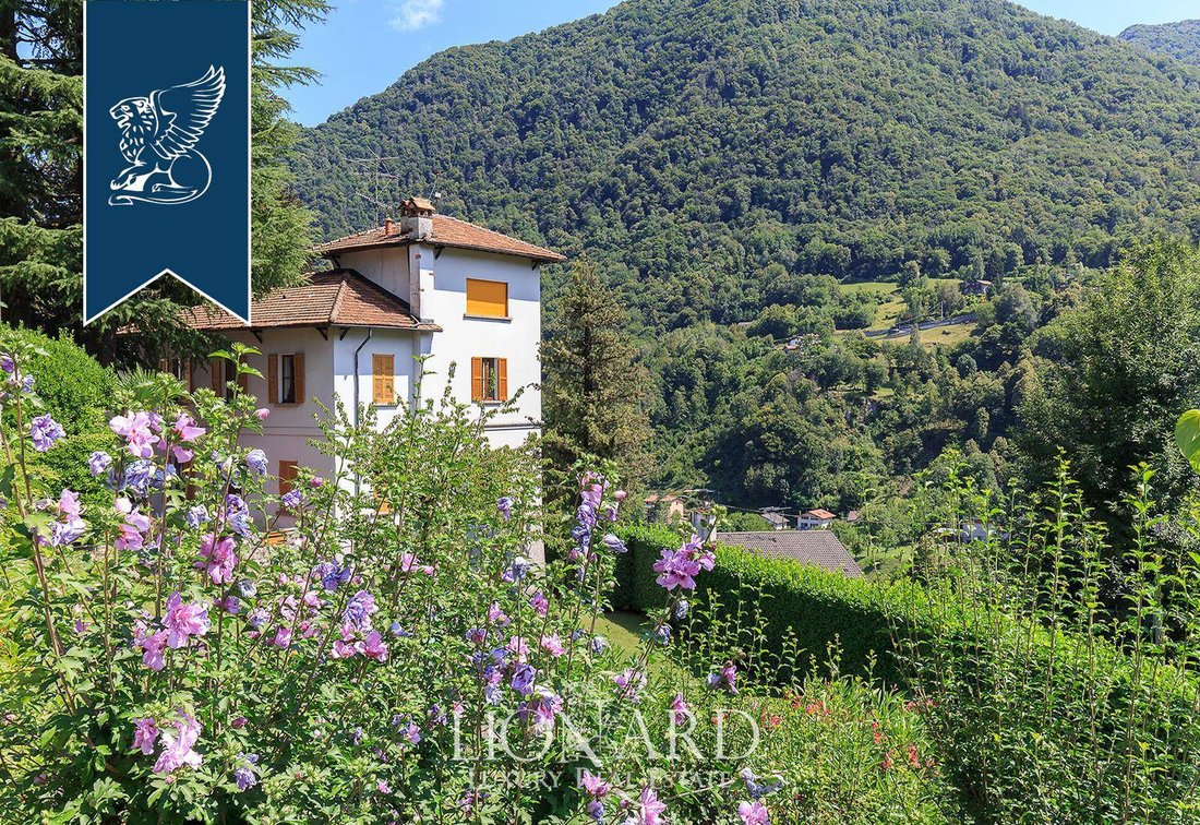 Villa in Dizzasco, Lombardy, Italy 2 - 10919280