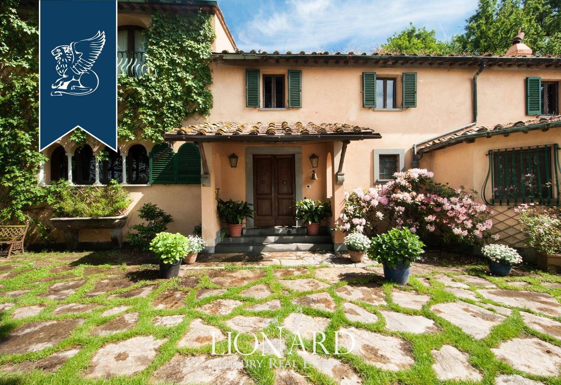 Villa in Sant'Anna - San Donato Area, Lucca, Tuscany 4 - 10919125
