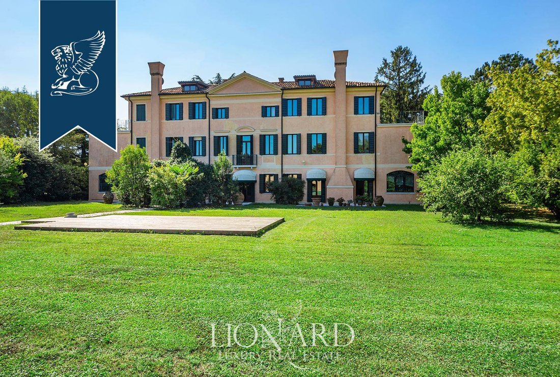 Villa in Treviso, Veneto, Italy 3 - 11240737