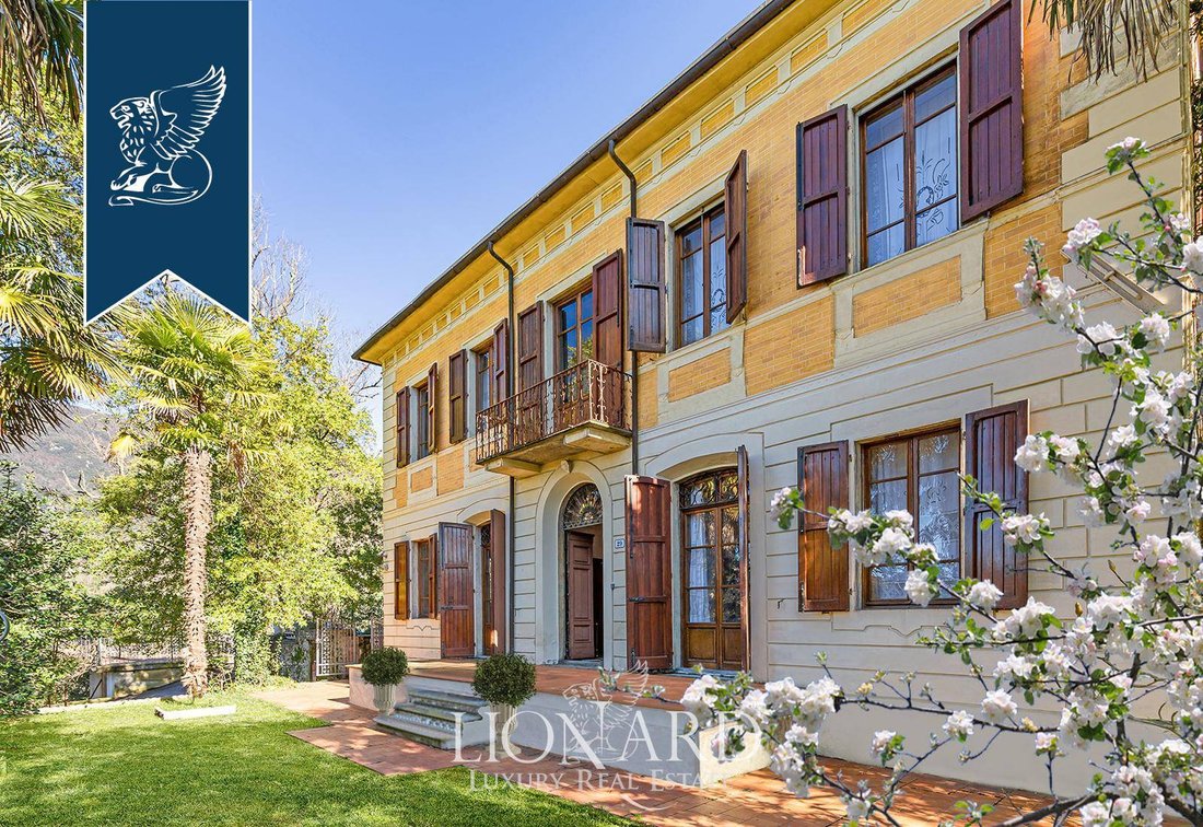 Villa in Camaiore, Tuscany, Italy 1 - 11150369