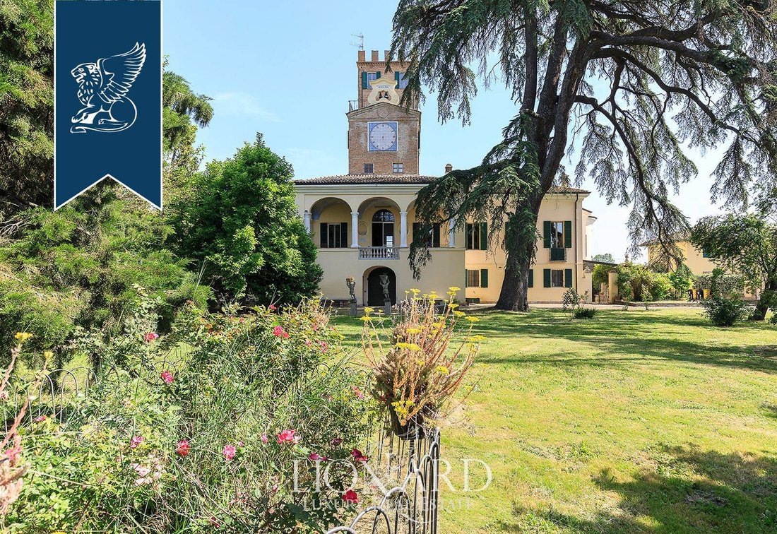 Villa in Collecchio, Emilia-Romagna, Italy 1 - 11728182