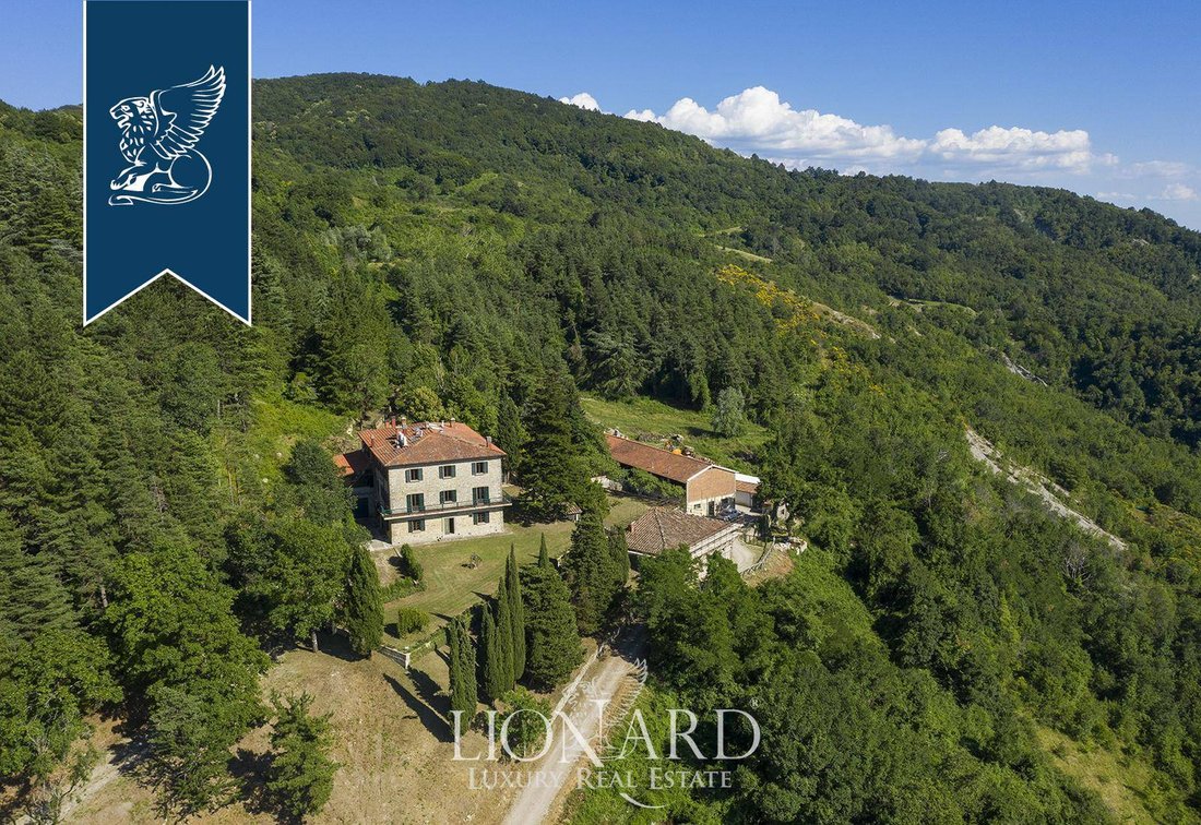 Villa in Borgo San Lorenzo, Tuscany, Italy 2 - 11117641