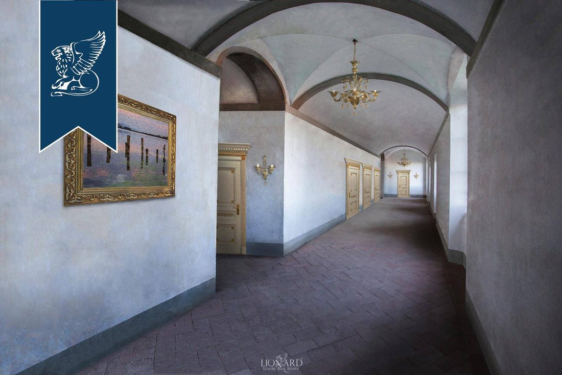 Villa in Borgo San Lorenzo, Tuscany, Italy 5 - 10918060