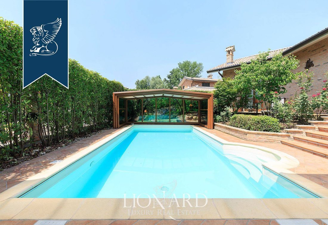 Villa in Giussago, Lombardy, Italy 5 - 11127377