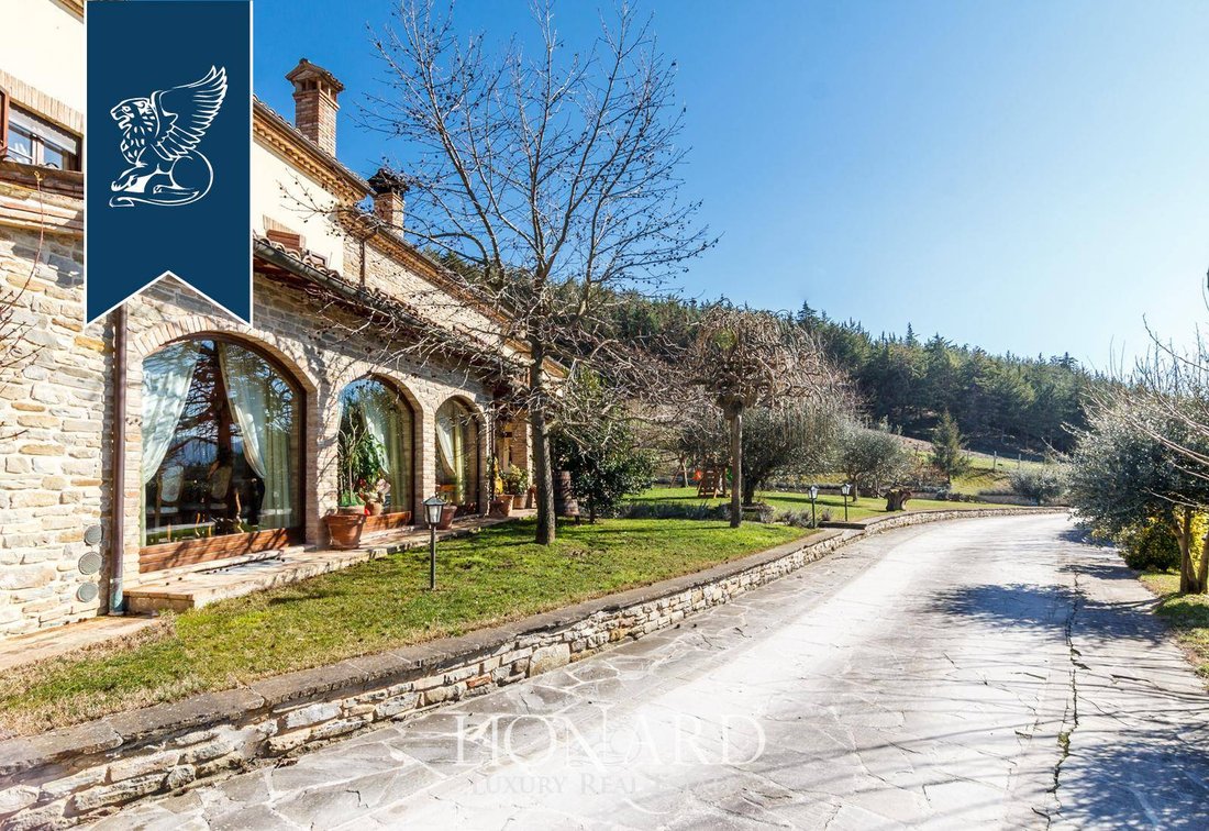 Villa in Sant'Angelo in Vado, Marche, Italy 3 - 10918290