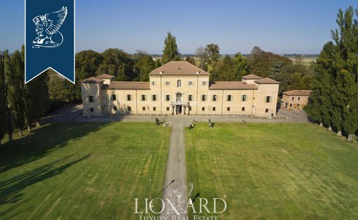 Villa in Reggiolo, Emilia-Romagna, Italy 1