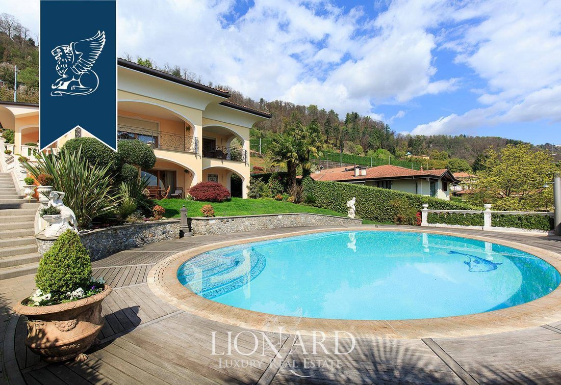 Villa in Meina, Piedmont, Italy 2 - 11127499