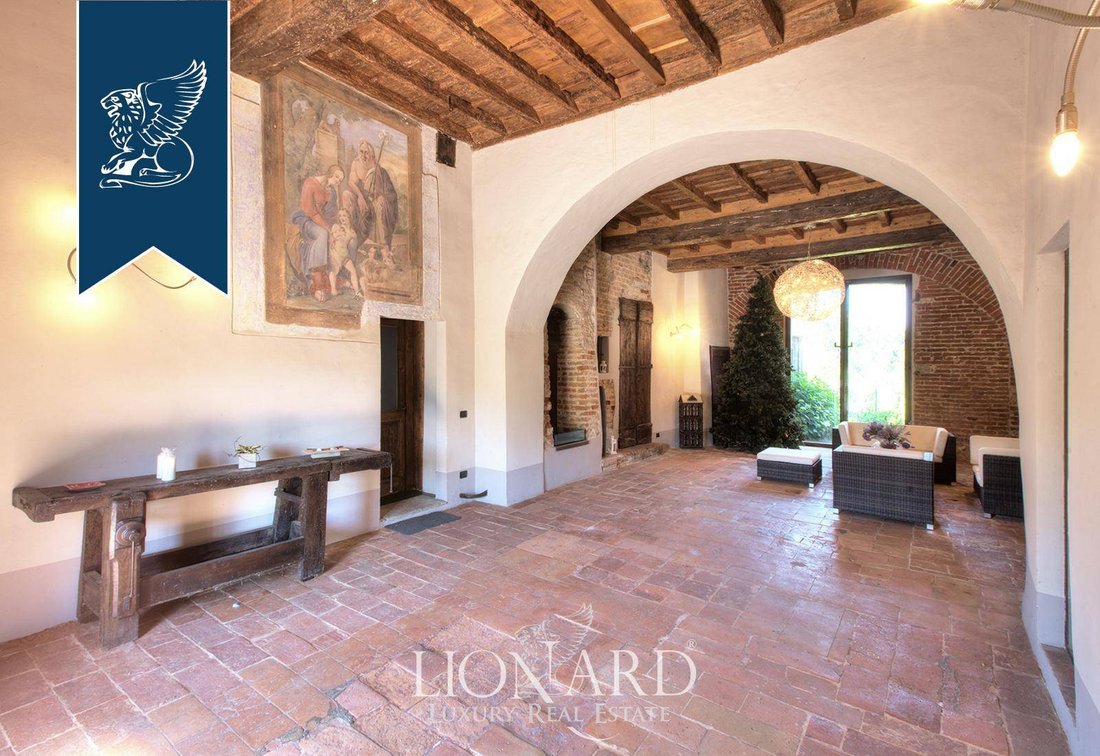 Villa in San Genesio ed Uniti, Lombardy, Italy 4 - 10918083