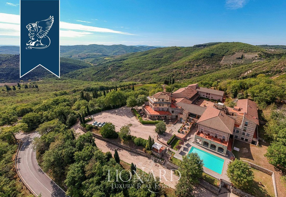 Villa in Gaiole in Chianti, Tuscany, Italy 2 - 11686324