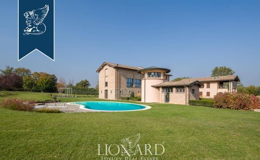Villa in Quattro Castella, Emilia-Romagna, Italy 1