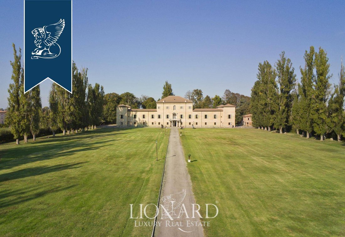 Villa in Reggiolo, Emilia-Romagna, Italy 2 - 10919194