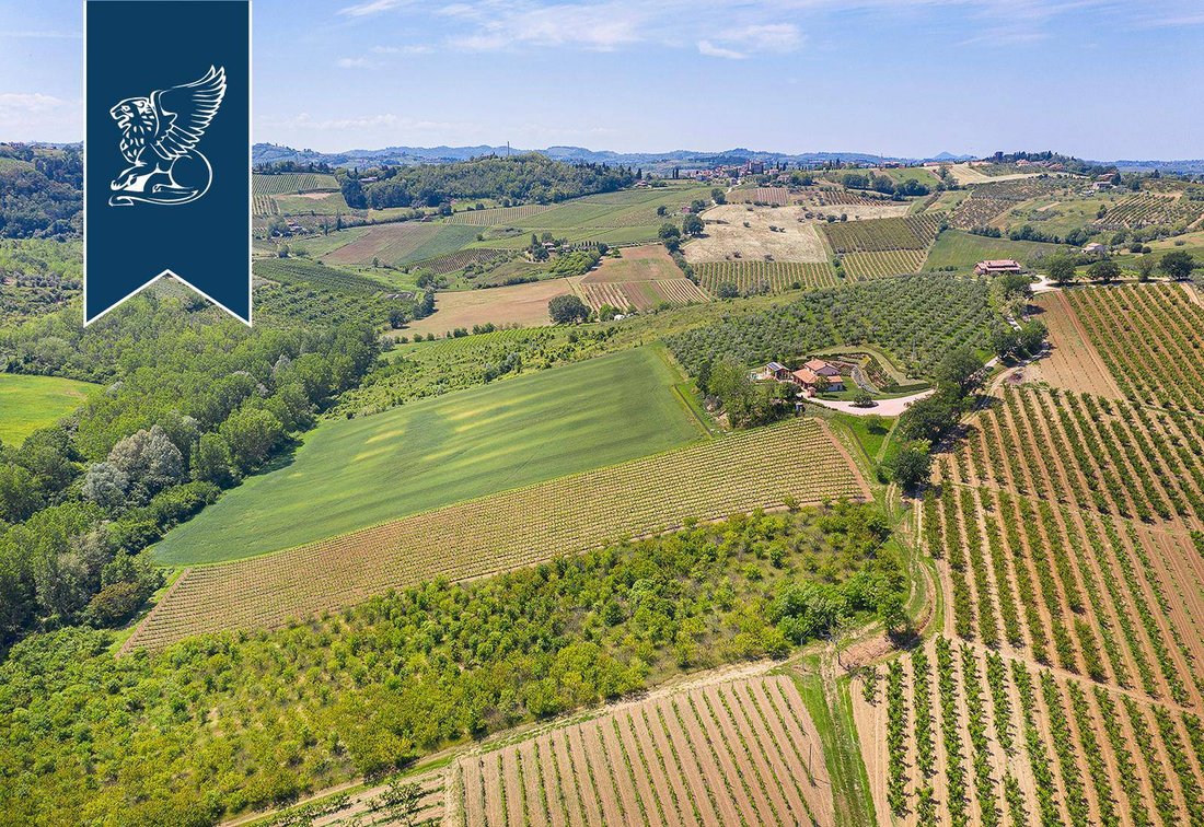 Villa in Longiano, Emilia-Romagna, Italy 5 - 12080888