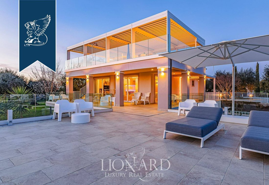 Villa in San Vincenzo, Tuscany, Italy 3 - 12364148
