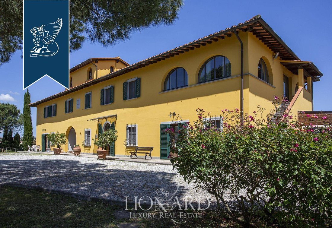 Villa in Center, Cerreto Guidi, Tuscany 1 - 11771264