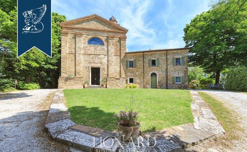 Château à Zone Monte - Ponte Abbadesse, Cesena, Émilie-Romagne 1