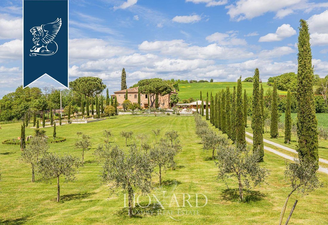Villa in Fratta-Santa Caterina, Cortona, Tuscany 2 - 11511237