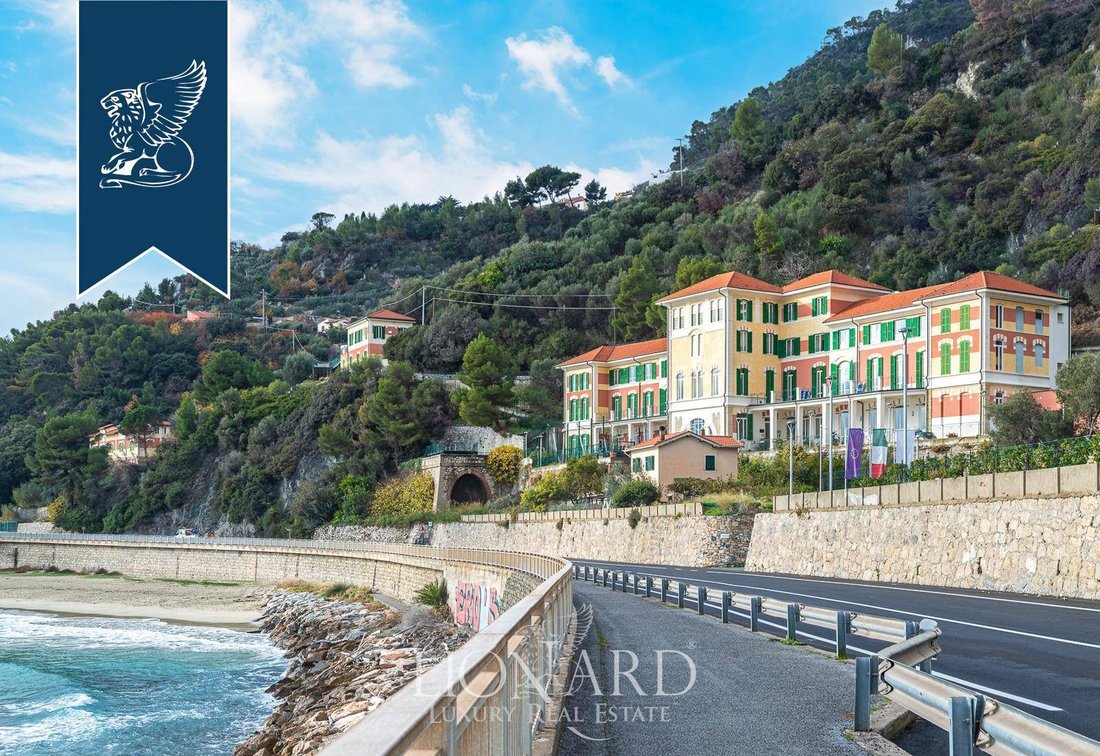 Villa in Finale Marina, Finale Ligure, Liguria 3 - 12522024