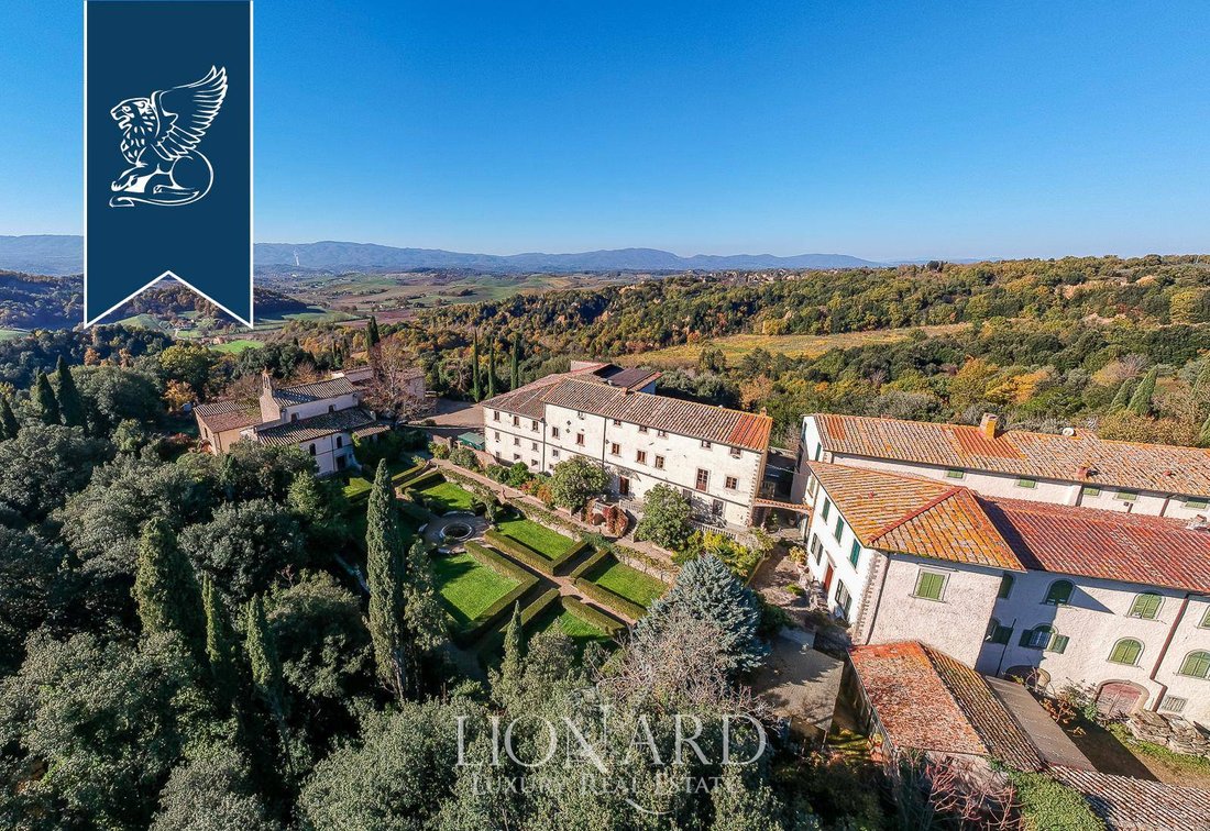 Villa in Castelfranco Piandisco, Tuscany, Italy 2 - 11772224