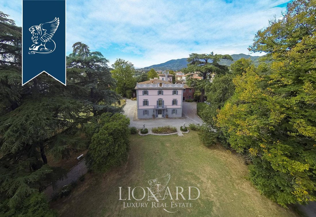 Villa in Center, Pescia, Tuscany 4 - 11671497