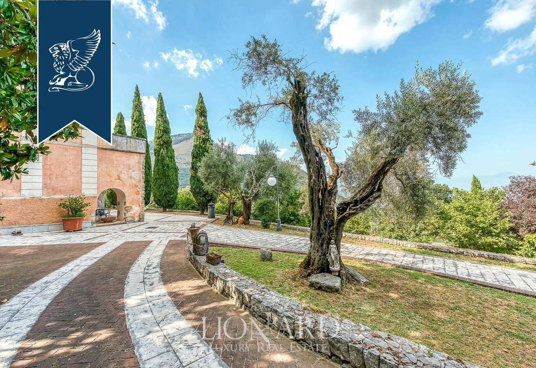 Villa in Esperia, Lazio, Italy 5 - 12196232
