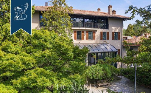 Castle for Sale in Montonate, Lombardy, Italy