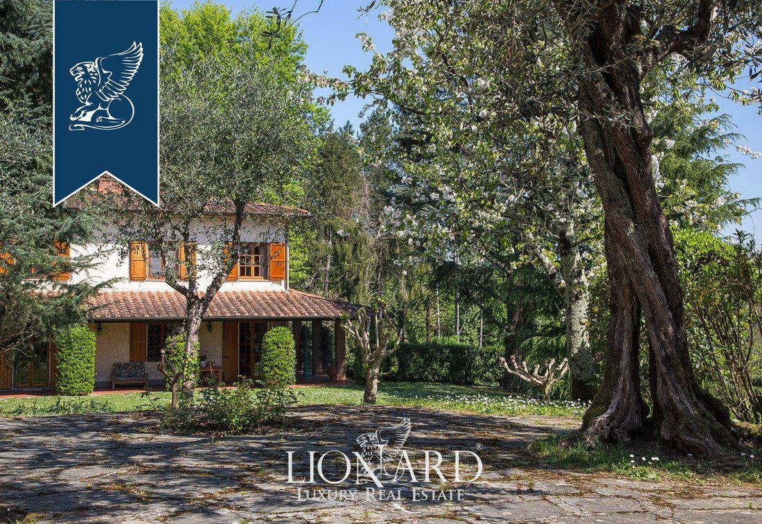 Villa in Saint Mary del Giudice - San Lorenzo a Vaccoli, Lucca, Tuscany 5 - 10918729