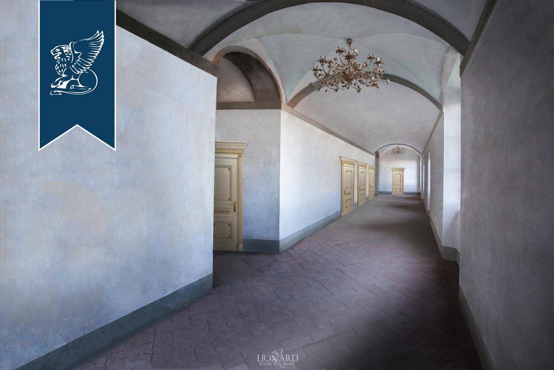 Villa in Borgo San Lorenzo, Tuscany, Italy 1 - 10918060