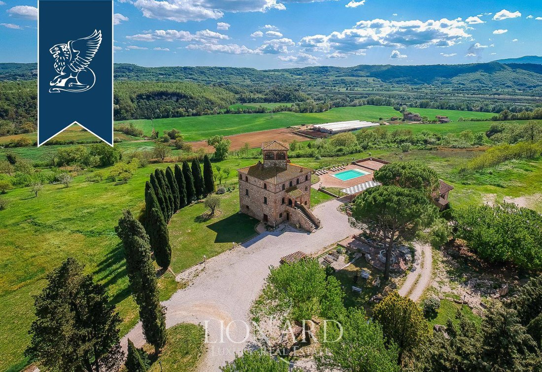 Villa in Orte, Lazio, Italy 2 - 12032712