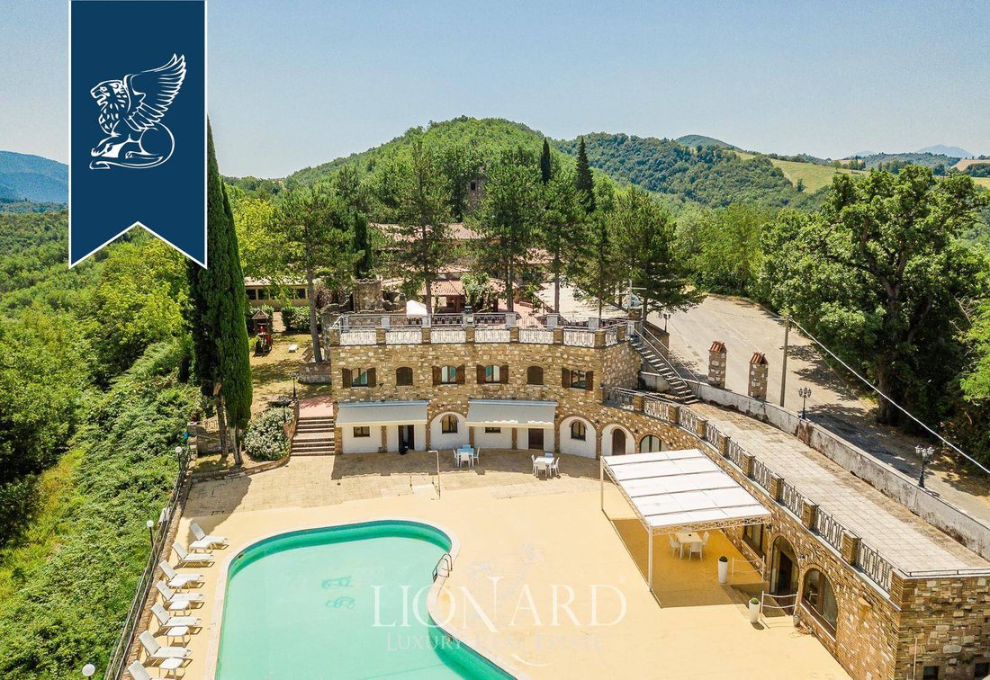 Villa in Fermignano, Marche, Italy 5 - 12206326