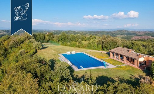Villa in Montaione, Tuscany, Italy 1