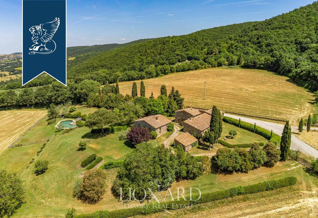 Villa in Sarteano, Tuscany, Italy 3 - 11599024
